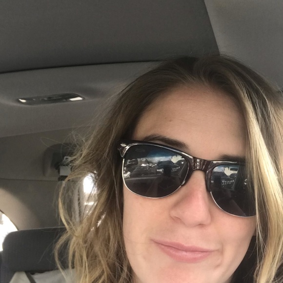 Meet your Posher, Jamie - Picture 1 of 1